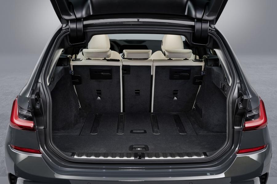 Багажник BMW 330i Touring M Sport (G21) 2019 года  (WW) (фото 21 из 93)